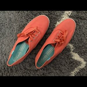 Coral Keds